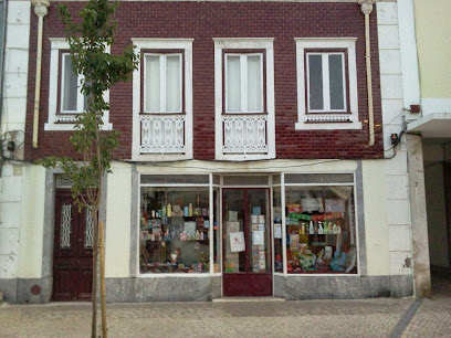 Perfumaria/Drogaria Howell Guedes em Cartaxo