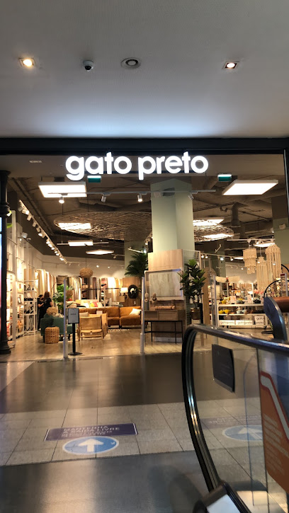 A Loja do Gato Preto em Senhora da Hora