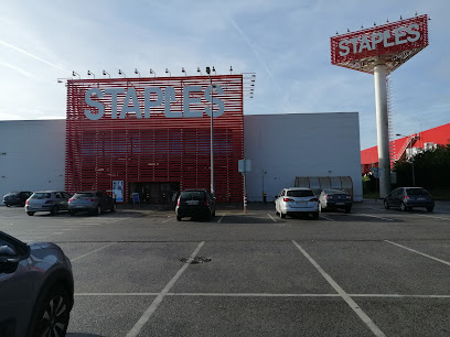 Staples – Rio de Mouro