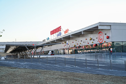 Continente Modelo Famalicao Retail em Vila Nova de Famalicao