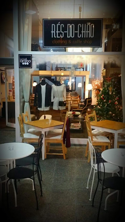 Ground Floor Clothing & Coffee Shop – Vila Nova de Famalicao