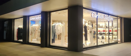Carmen Steffens - Guimaraes (Portugal) em Guimaraes