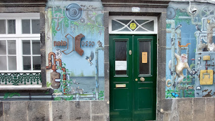 Pele e Osso em Ponta Delgada