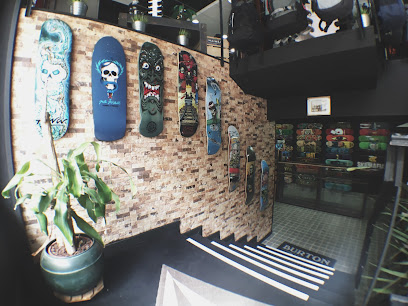 Waimea Surf & Culture em Matosinhos