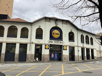 Lidl Vila Nova de Gaia Centro em Vila Nova de Gaia