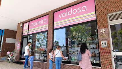 Maneira vaidosa em Sao Joao da Madeira