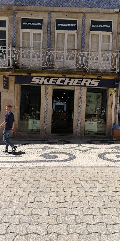 SKECHERS em Porto