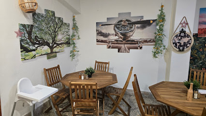 AMEDOVE NIGERIAN LOUNGE & SUPERMARKET em Amadora