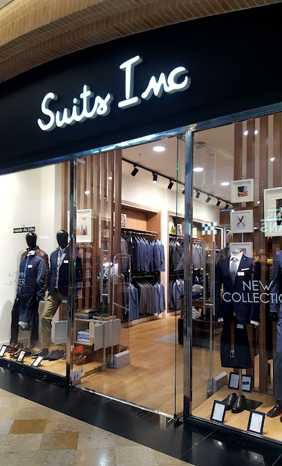 Suits Inc – Almada