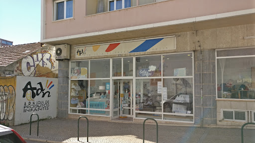 ADN – Artigos de Bebé e Mobiliário Infantil – Almada