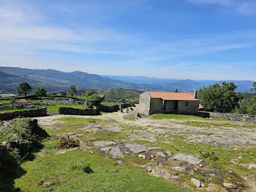Branda do Alhal em General