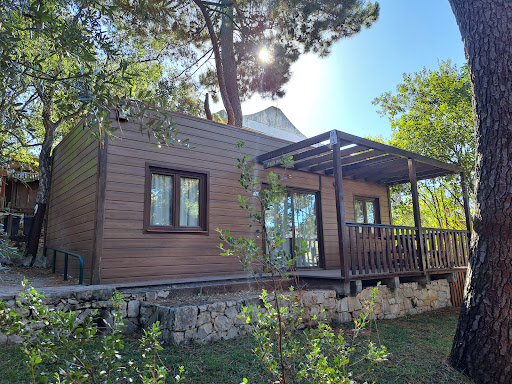 Casas das Grutas de Mira de Aire – Mira de Aire