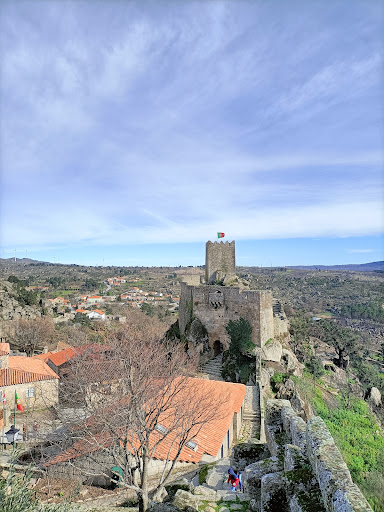Castelo de Sortelha em General