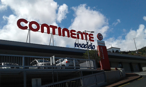 Continente Modelo Água de Pena em Machico