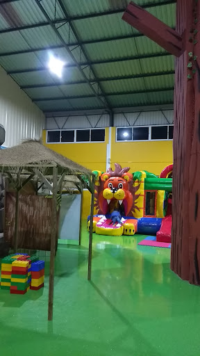 Earth Kamba em Marinha Grande