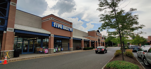 Five Below em Princeton
