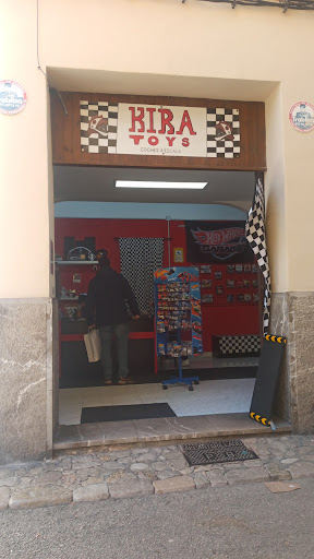 Kira Toys em Palma