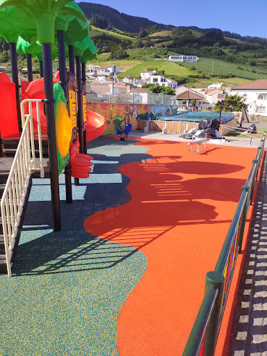Parque infantil Água Retorta – Agua Retorta