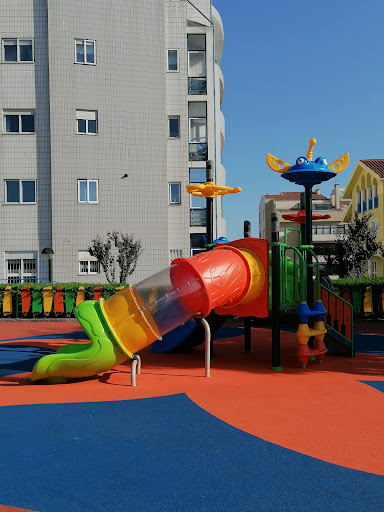 Parque Infantil da Avenida do Mar em Povoa de Varzim