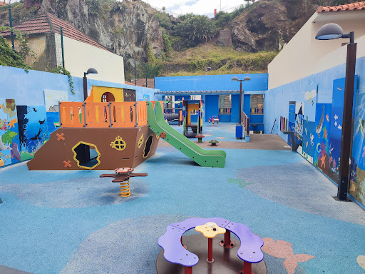 Parque Infantil De Câmara De Lobos em Câmara de Lobos