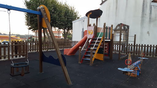 Parque Infantil De Santo António em Rio Meão