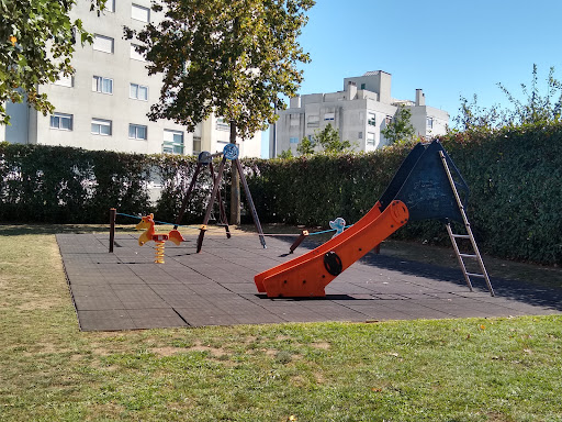 Parque Infantil Rosmaninho em Pedrouços