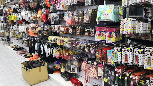 Playhouse Shopping - Altura Solene Unipessoal, Lda. em Pinhal Novo