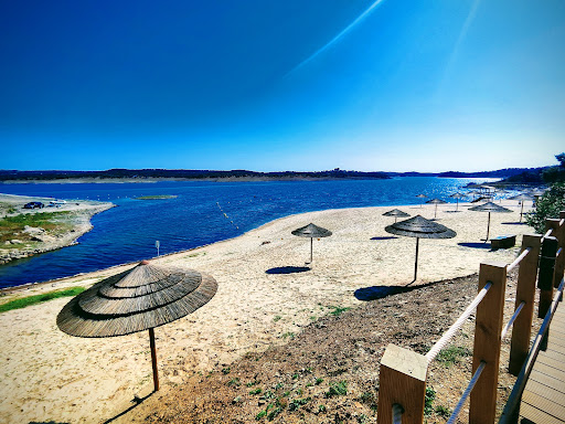 Praia Fluvial das Azenhas d'El Rei em Montejuntos