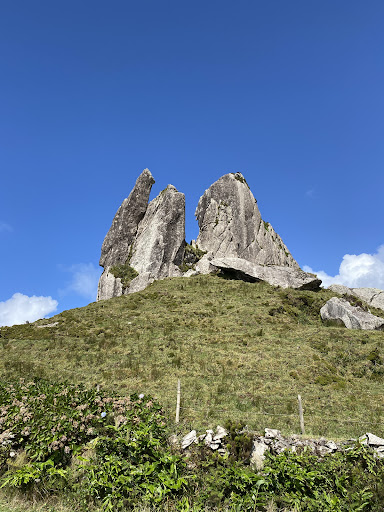 Rocha dos Frades – Lajes das Flores