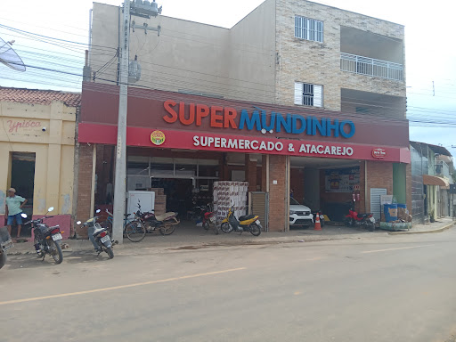 Super Mundinho Atacarejo em Pereiro