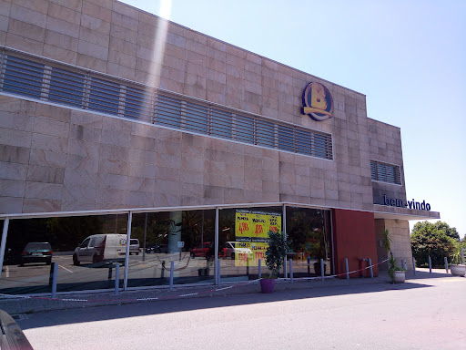 Supermercado Bolama Joane em Joane