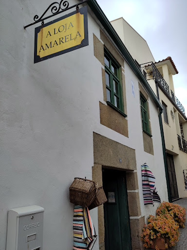 The Loja Amarela – Provesende