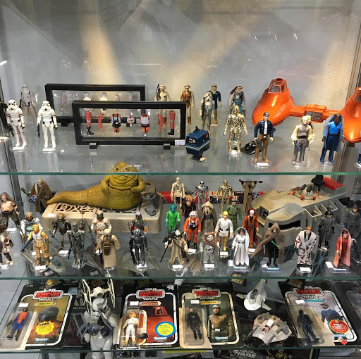 TriForce Collectibles em Glendale
